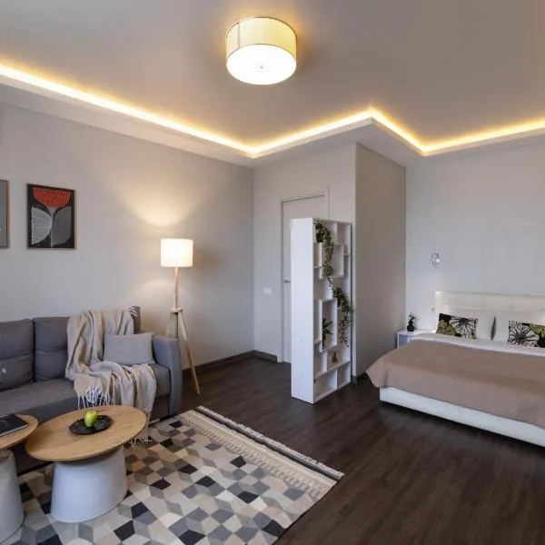 Идеальная квартира для короткого проживания ЖК Счастливый, hotel em Dnipro