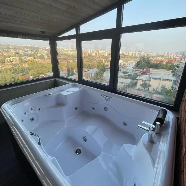 Brooch Boutique Hotel, ξενοδοχείο στην Τιφλίδα