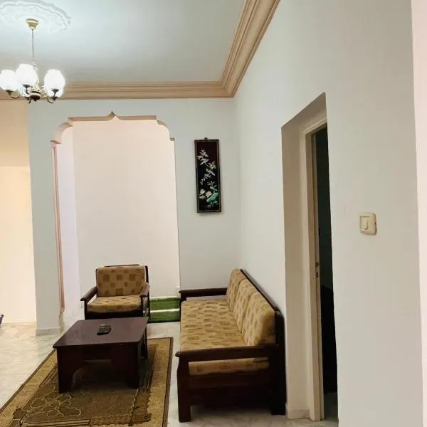 Appartement Al Hanine, hotel a Douz