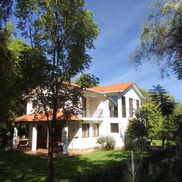 ECOGARDEN Linda casa de campo con todas las comodidades de la ciudad, hotel u gradu Kočabamba
