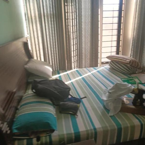 The 430 District, hotel a Islamabad
