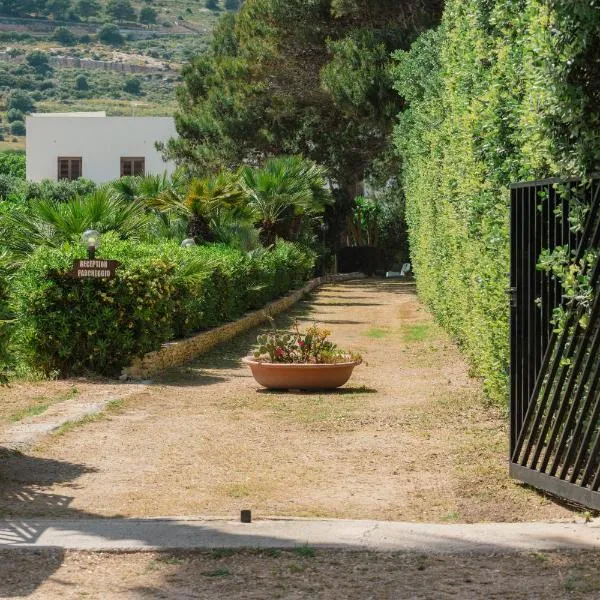 Blu Vacanze Apartments, hotel em Favignana