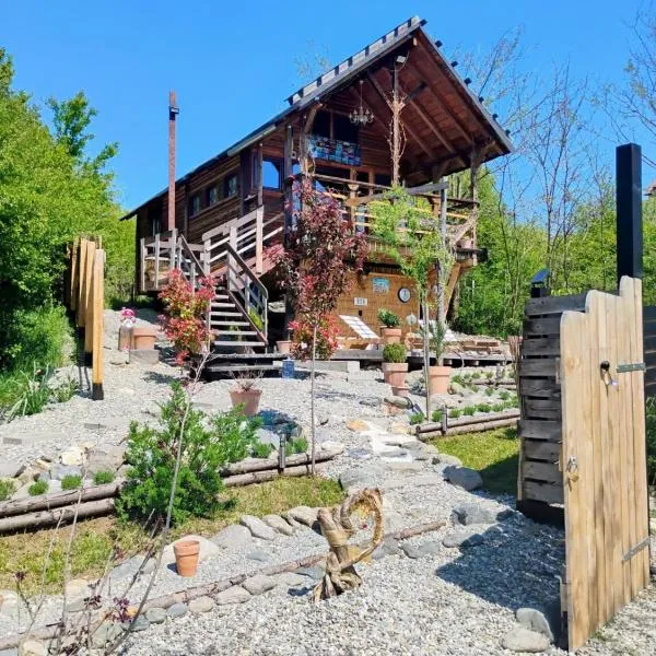 Bradu में, होटल 479 Tiny House, Domeniul von Agodt