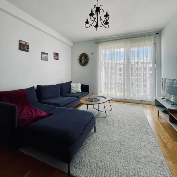 Sunlight City Apartment, хотел в Пристина