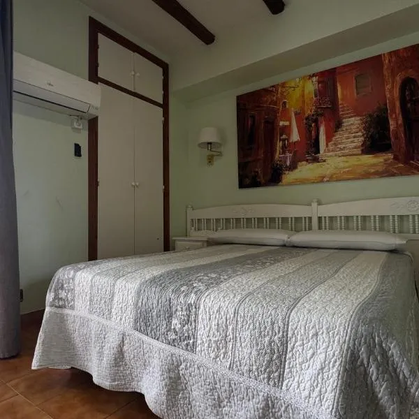 Hosteria Conchi, hótel í Madrigal de la Vera