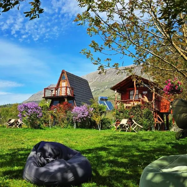 Life on the farm, Hotel in Nepravishtë
