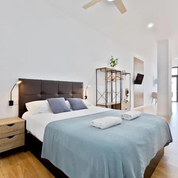 Pato - Modern Apt - Near Bioparc by Río Turia Apartments, hotel a Valencia