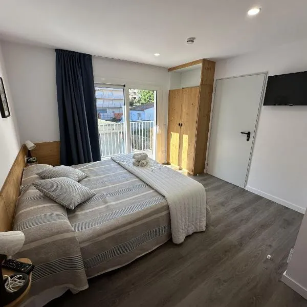 Malva Hostel Estartit, hotell i L'Estartit