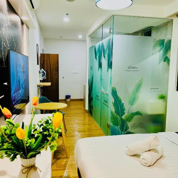 5 Star Comfort Riveria City KL Sentral 2pax Infinity pool, hótel í Kuala Lumpur