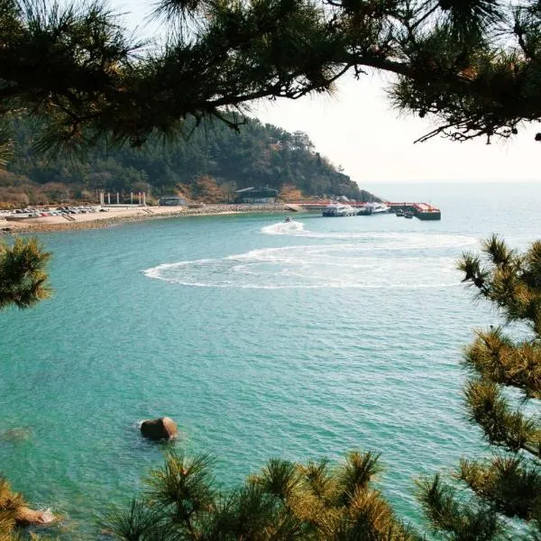 A Thought Laoshan Cultural Experience Center, hotel em Qingdao