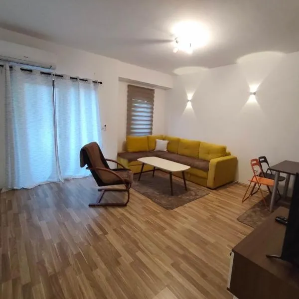 Sunny Pine Apartment Mavrovo, hotel en Mavrovo