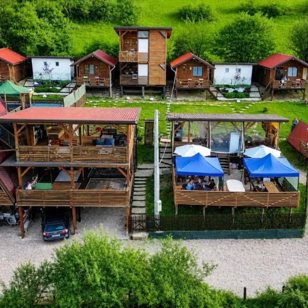 Bosnian Pyramid Glamping โรงแรมในวิโซโค