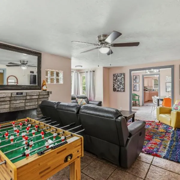 Bright 3BR, Dogs, Fenced Yard, FSU & Dwntown, khách sạn ở Tallahassee