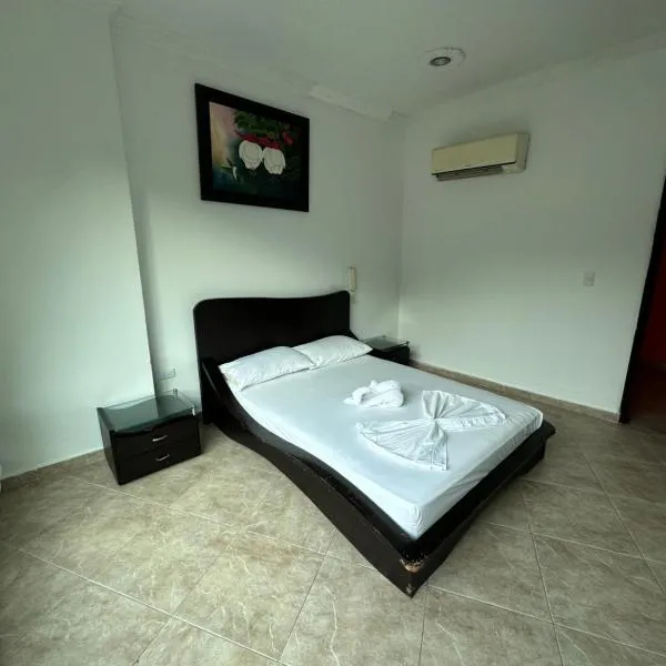 Hotel Cristalina, hotel em Melgar