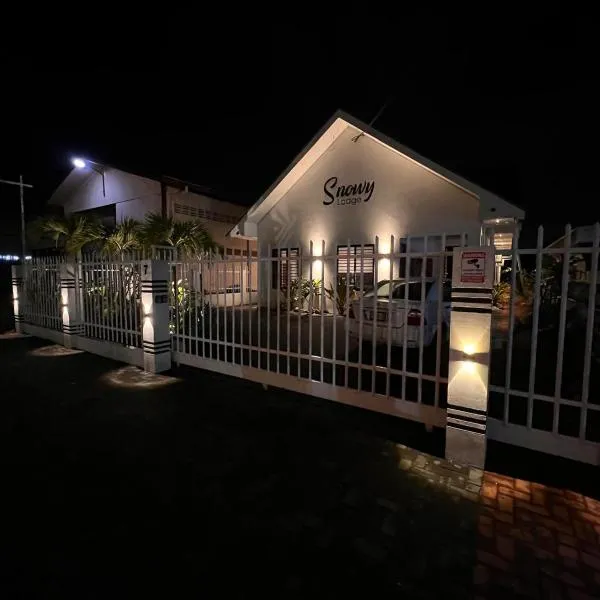 Snowy Lodge, fully airconditioned & luxurious apartments, hotel en Paramaribo