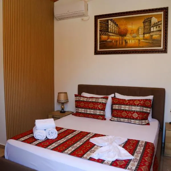Lake Bliss Cabins, hotel sa Shkodër