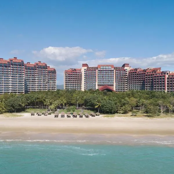 Pullman Oceanview Sanya Bay Resort & Spa, viešbutis Sanjoje
