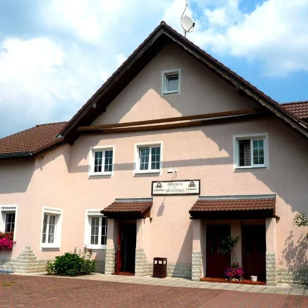 Penzion U Studánky, ξενοδοχείο στο Κάρλοβι Βάρι