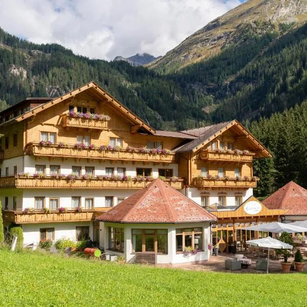 Alpenhotel Badmeister, hotel in Flattach