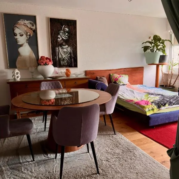 Royal Apartment 02, hotel i Schaan