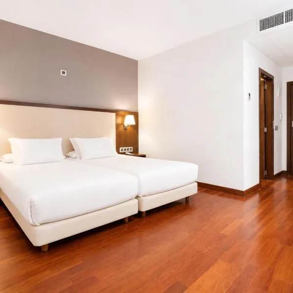 ARVA Spa París, hotell i León