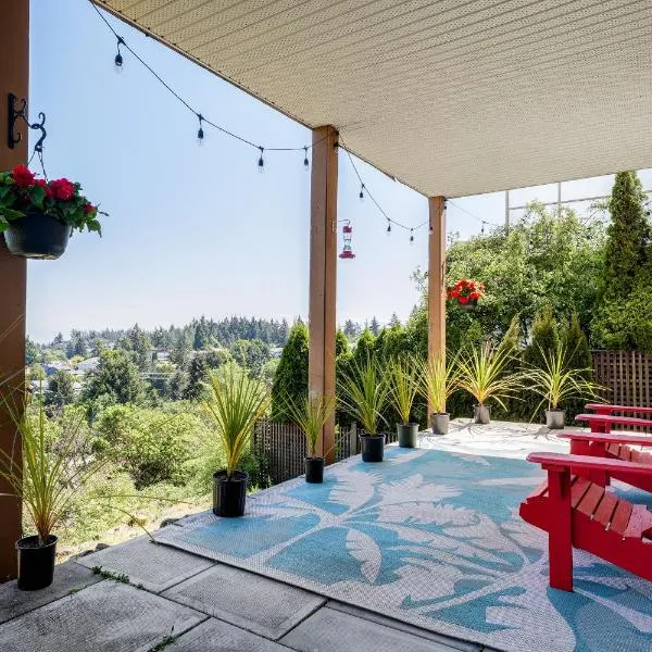 Ravenwood Stay With Ocean View, hotel i Victoria