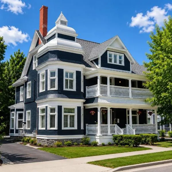 IODE Clark House Top Floor Apartment, hotel en Fredericton