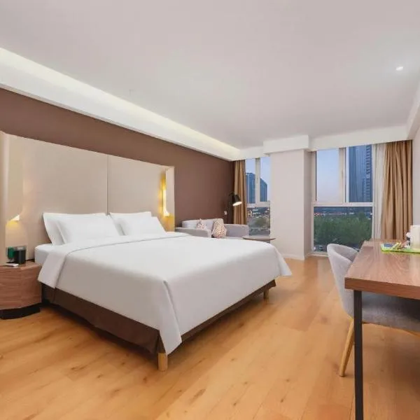 Campanile Hotel Dongying Financial Port, khách sạn ở Đông Dinh