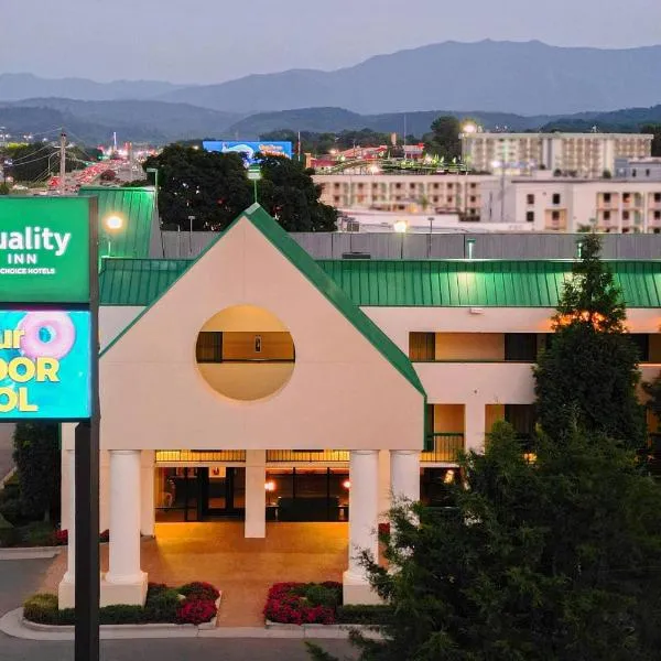 Quality Inn Near the Island Pigeon Forge, hotel em Pigeon Forge