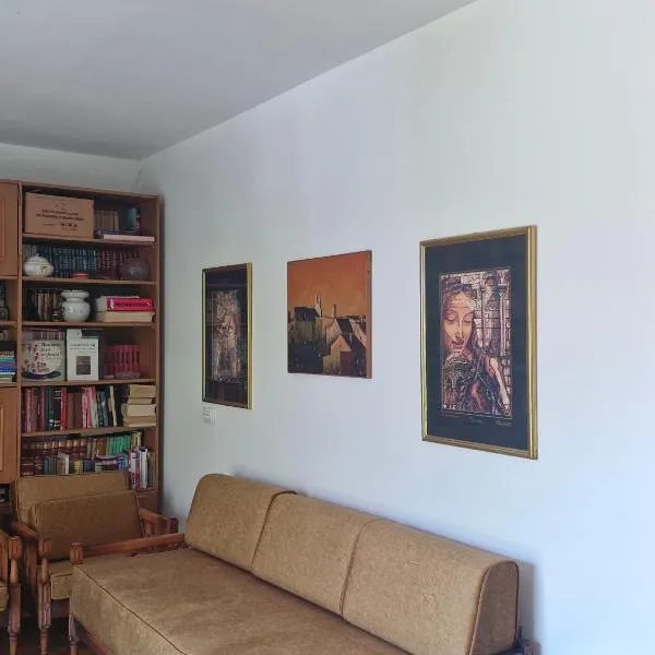 Golden Bay Apartment, ξενοδοχείο στο Κότορ