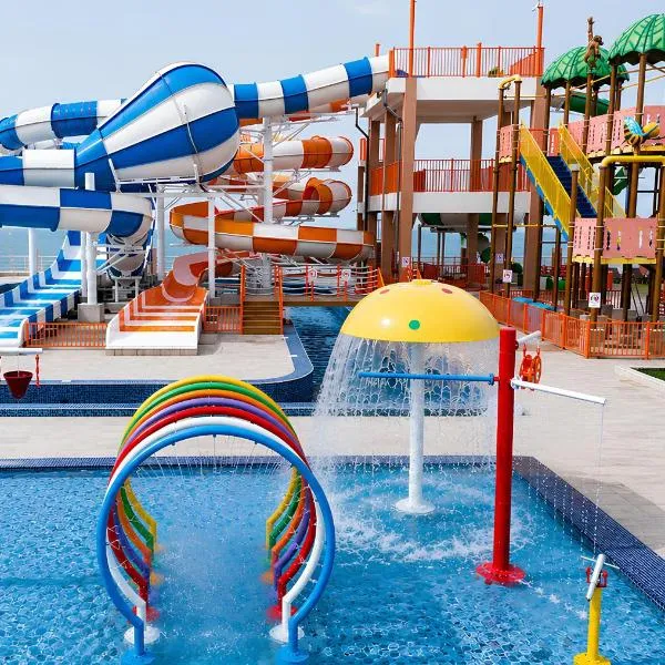 Radisson Blu Hotel & Resort, Sohar, hotel en Sohar