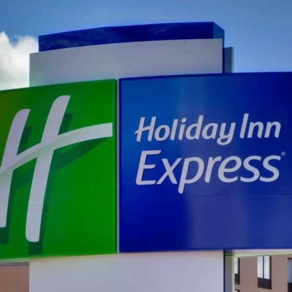 Holiday Inn Express Savannah - Gateway by IHG, hótel í Savannah