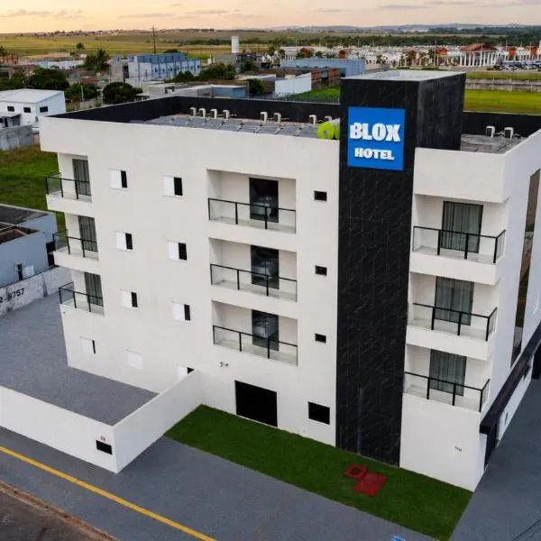 Hotel Blox Sorriso โรงแรมในซอร์ฮิโซ