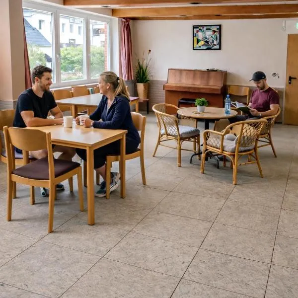 Wildes Amrum Island Basecamp Backpacker & Nature Stay, hotel in Norddorf