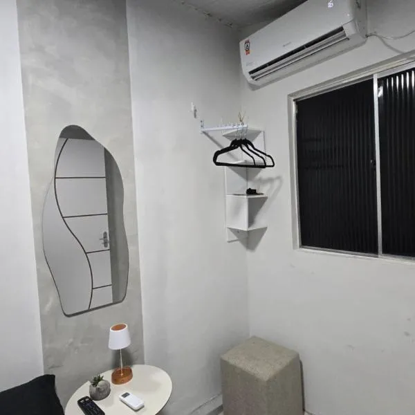 Quarto individual ou casal próximo a rodoviária e aeroporto โรงแรมในเซาลูอิส