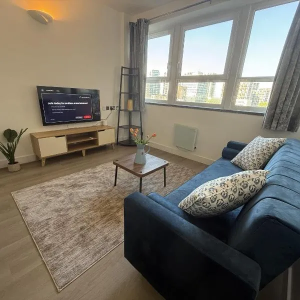 Modern 2BD Apt, Free Parking, 5 Min to Woolwich Arsenal，位于Woolwich的酒店