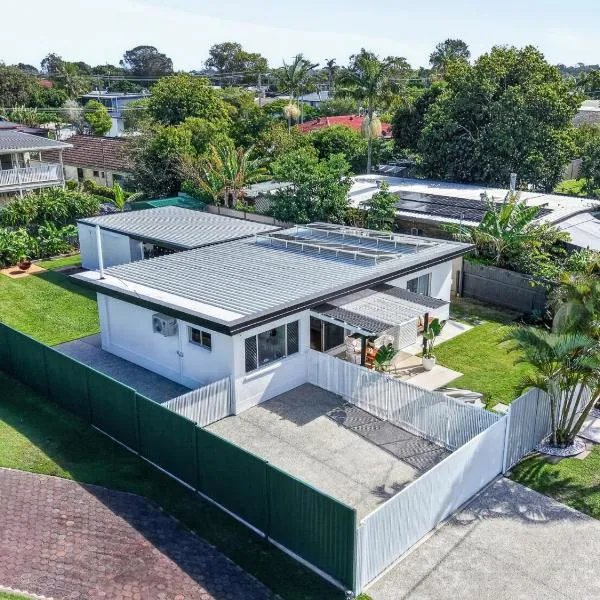 Boutique Bribie Stay, Hotel in Bellara