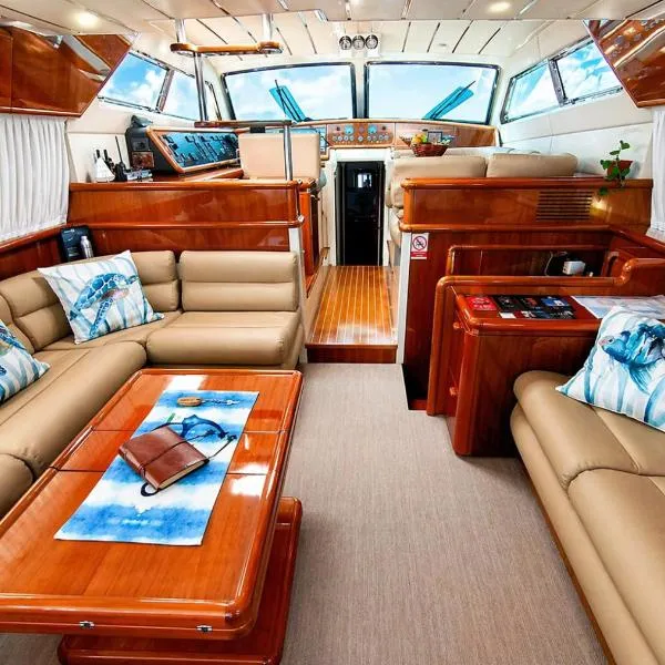 Captain Cangrejo Yacht、カディスのホテル