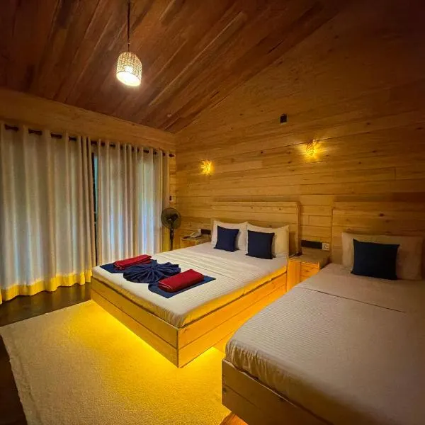 Wood Chalets Ella, hotel v mestu Ella