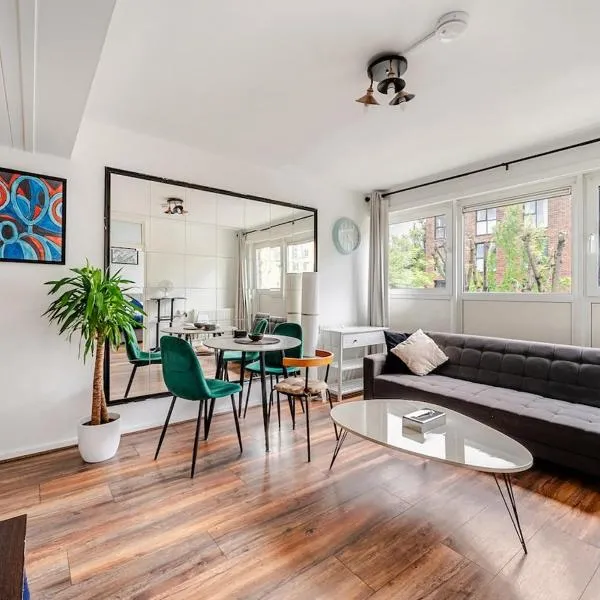 Modern 1 bedroom near Camden, hotel in London