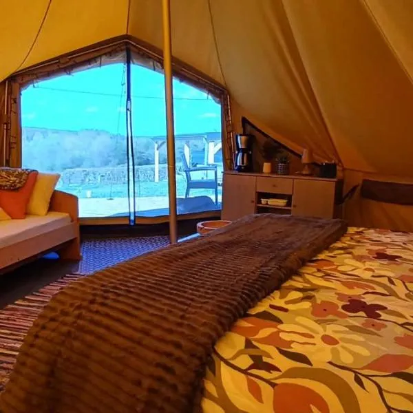Viesnīca Ardennes Prestige Glamping pilsētā La Neuville-aux-Joûtes