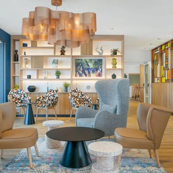 Four Points by Sheraton Reims Cathédrale، فندق في رانس