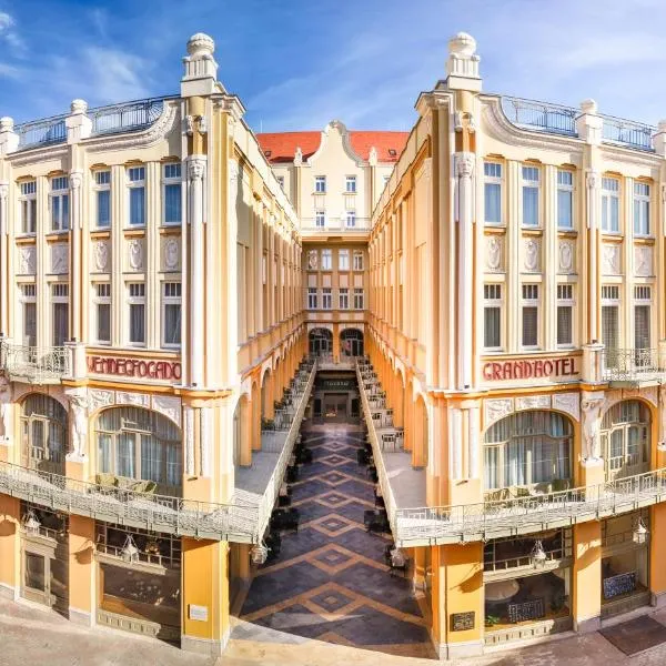 Palatinus Grand Hotel, hotel sa Pécs