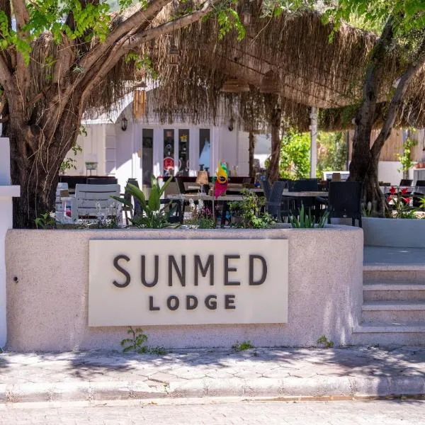 Sunmed Lodge, khách sạn ở Oludeniz
