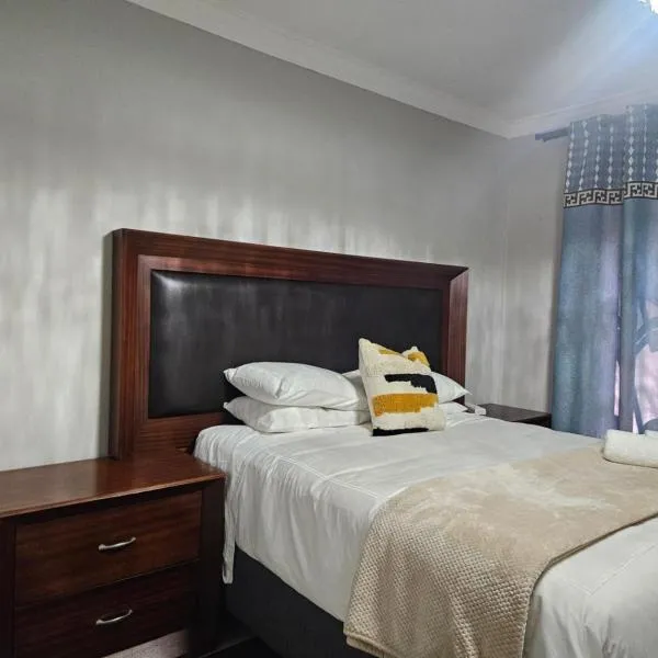 Oblique Boutique House, hotel in Centurion