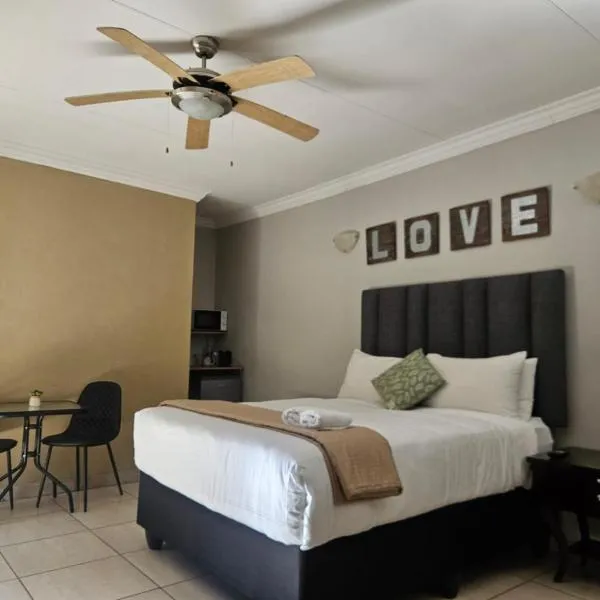 Oblique Boutique House, hotelli kohteessa Centurion