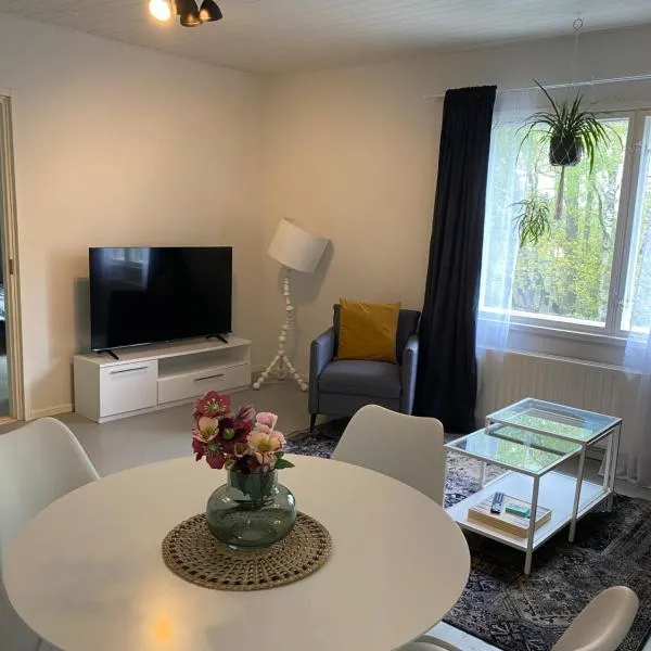 A cozy home near the city center – hotel w mieście Hämeenlinna