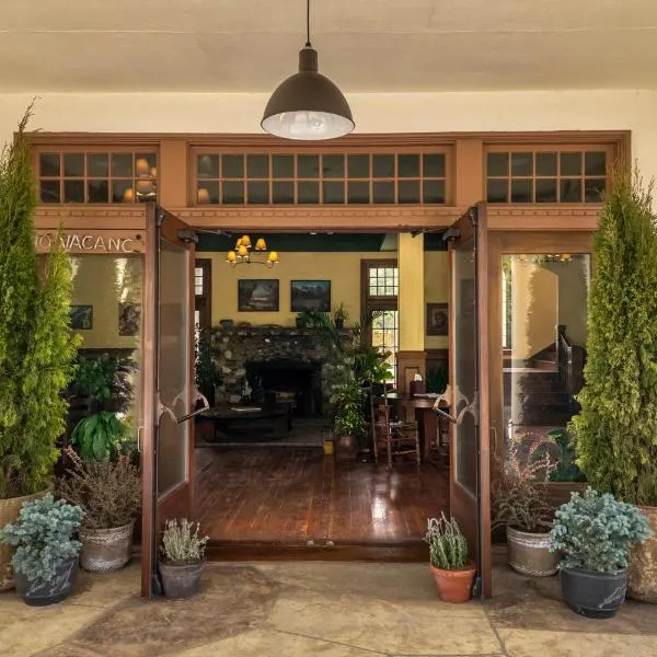Winnedumah Hotel,獨立鎮的飯店