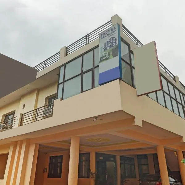 Hotel Albie Stay,Near Railway Station Chandigarh, hotel di Chandīgarh