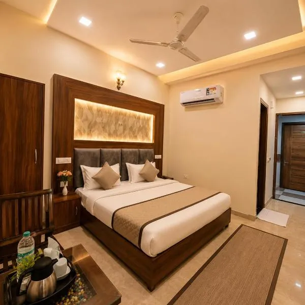 Hotel Woodlarq Inn Zirakpur !! Family Friendly ! Perfect for Group Stays ! Affordable luxury stay in Chandigarh, hotel di Chandigarh